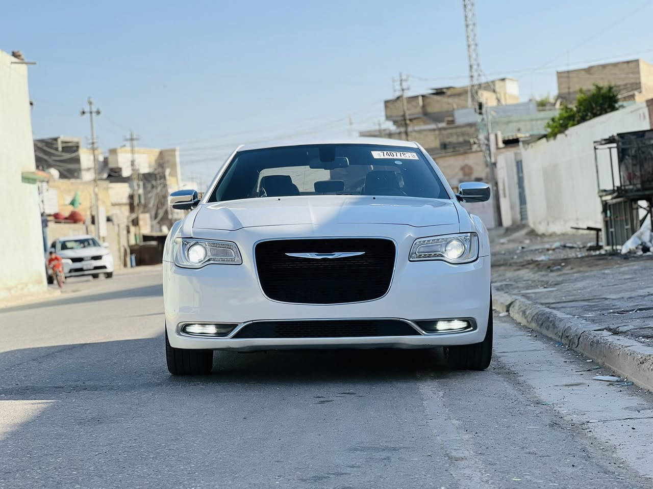سلام عليكم 
اوباما كرايسلر 
دخول جديد كتاب ظباط رقم ديالى تسلم مرقم جهاز تحويل ثاني يوم بسم المشتري 
الحادث منشور بلصور
موديل 2018
مواصفات
كشنات جلد مشمشي تدفـئة تبريد 
كشنات ذاكره 
خزن ميموري
ستيـرن كهرباء 
تدفئـة بلستيرن 
كروم 
ويل 20 
شاشه كاربلي 
زنون ابيض 
مكان السياره (بغداد)
***********
