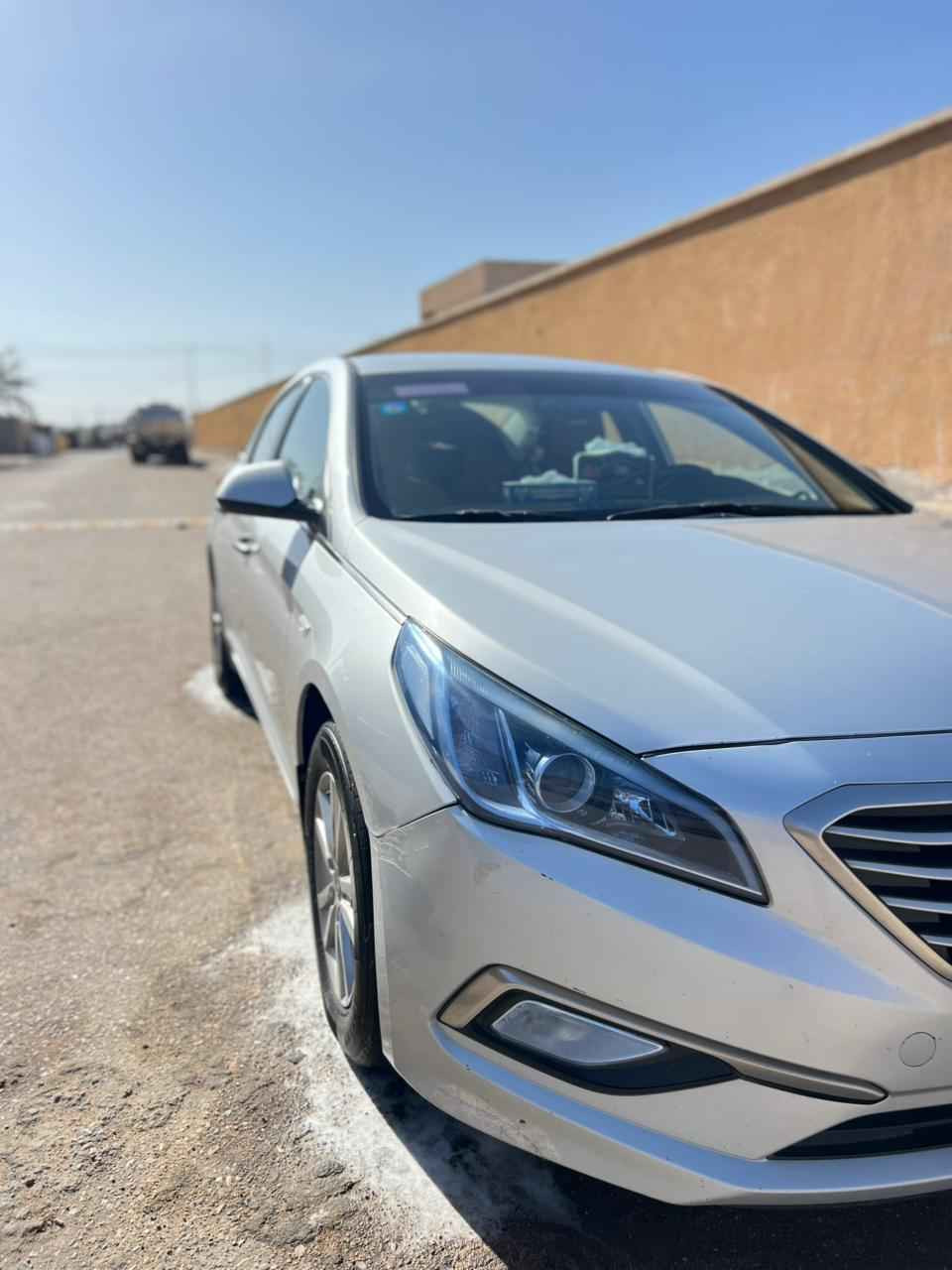 سوناتا موديل 2017 رقم بصره تحويل وارد كوري 
كفاله عامه  ماعده الفانوس صبغ  البصره الدير   0 770 497 0411  السعر 150وبيه مجال البصرة, العراق
