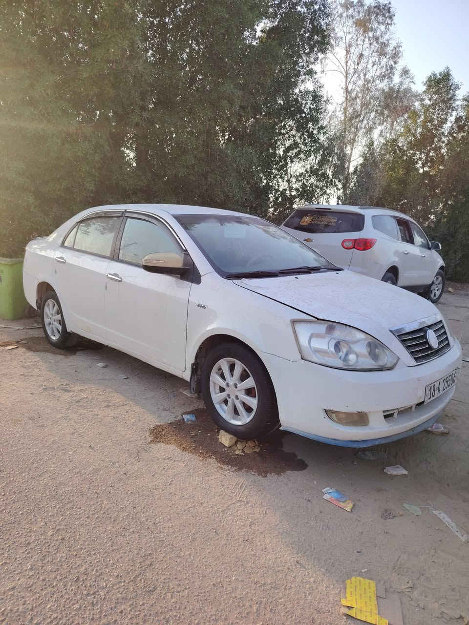 من رخصت الادمن البيع او مراوس بسياره حتلو اطي فرق سياره جيلي موديل 2012 بسمي رقم انكليزي  سياره جاهزه مكفوله ماعده الدوس والهلالات سياره كلش حلوه غرفته كلش نضيفه مكينه لاتنقيص ولا تبخير فقط صوت بل راجز فوك كير يخبل تبريد تدفه فول مكاني ديوانيه عفك سعر ٤٧ وبيه مجال قليل رقمي ***********
