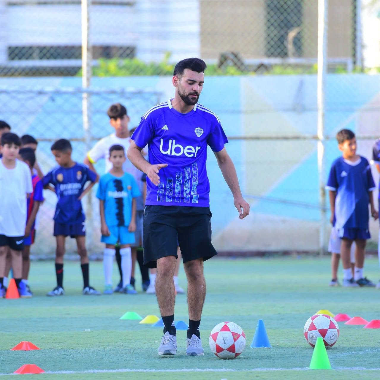 اعلان هام🌹 
إلى جميع لاعبين منطقتي كميرة والمناطق المجاوره لها

اي لاعب حالتة المادية تعبانه او اي لاعب يتيم

اني اتكفل ب اشتراكة وعلى حسابي الخاص يتم تسجيله ب اكاديميتنا واهلا وسهلا بل جميع

للتسجيل
*********** 📞
