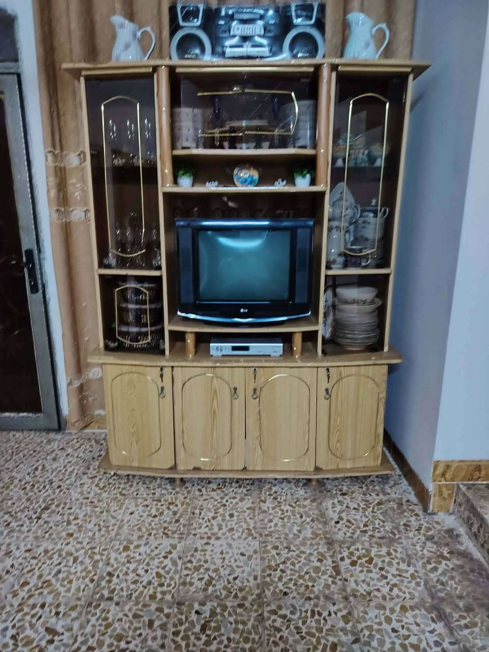 للبيع اغراض بيت شرط فلتر ماي 75 ثلاجه 50مجمده 150 غساله هيتاشي 50اوفن صغير 25 اوفن كبير 75 بوفيه تليفون 25


**إذا كنت صاحب هذا الإعلان وتريد حذفه لأي سبب، رجاءا أرسل رسالة إلى الدعم الفني**