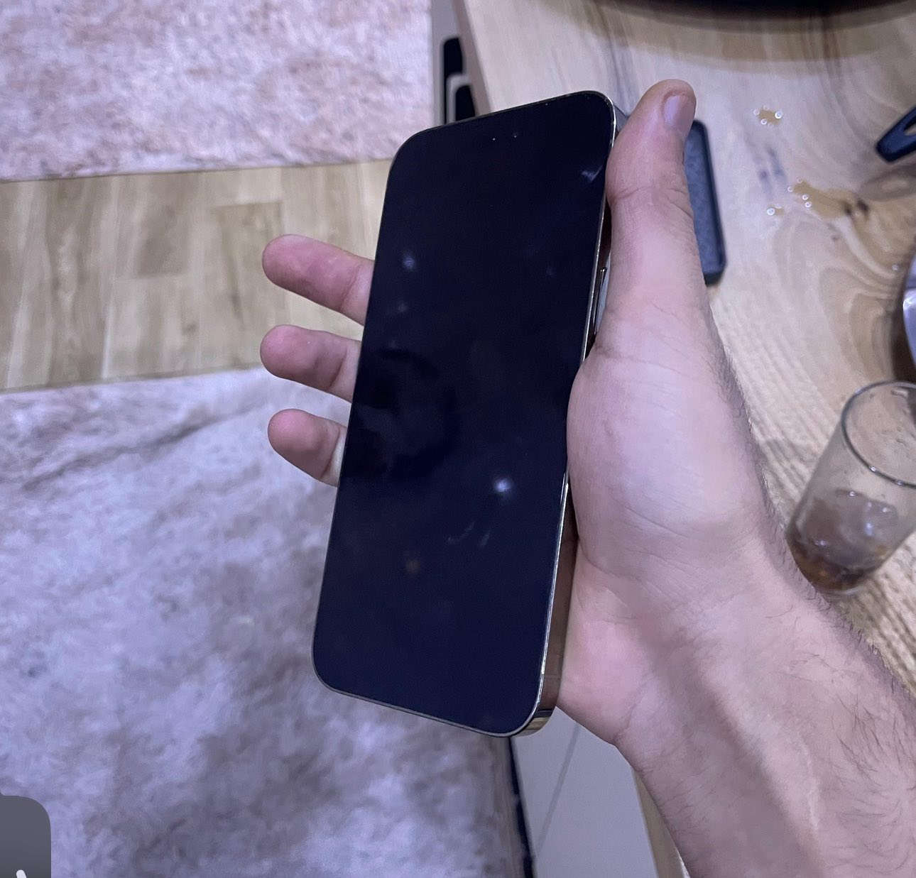 ايفون  14 برو ماكس للبيع مكفول فقط بطاريته معلايه نسبتها 89%
سعره ٧٥٠ وبي مجال مكاني بصره
***********
