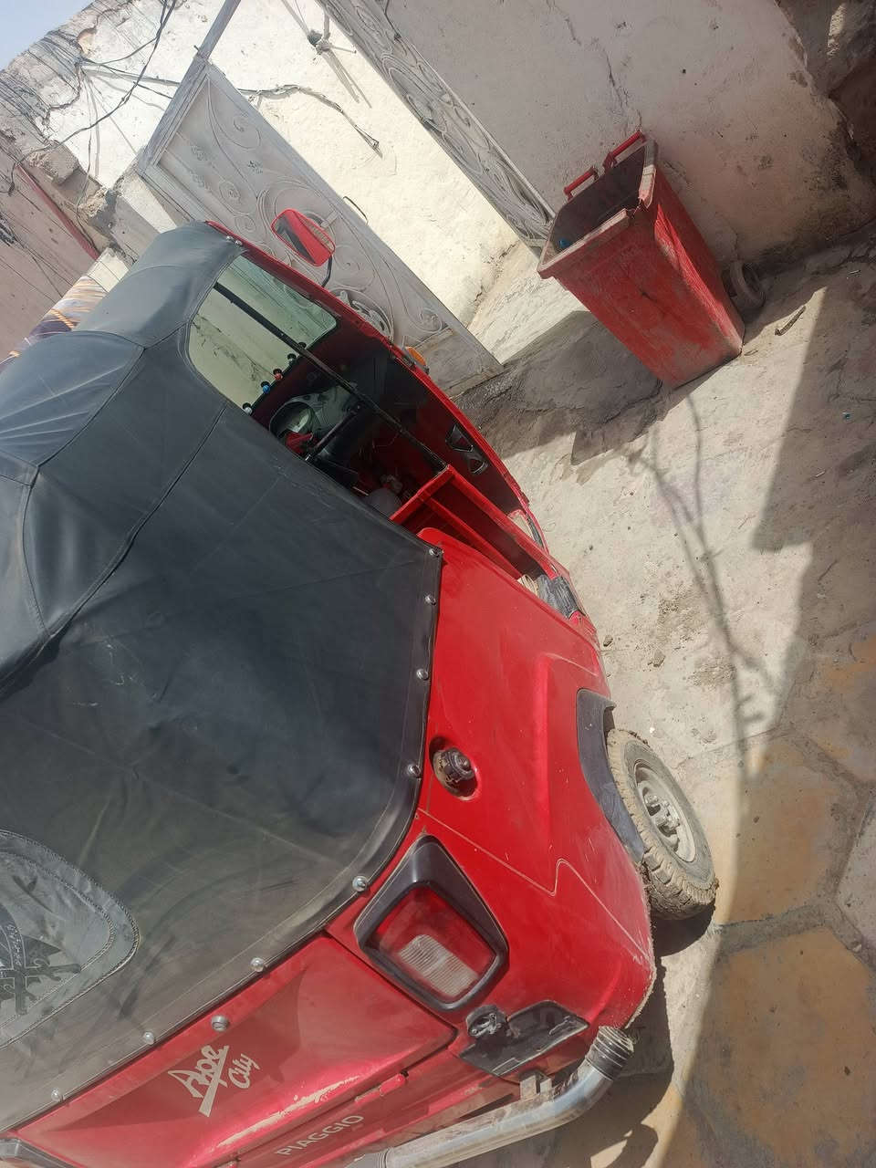 سلام عليكم تكتك بياجو مديل 20 طالعه ب21 محوره مكينه تي بي اس اورق صولي مشتريه من كهربلا مكينه جديه صرله 10يام من شديته نضيفه اي خياس مابيه سعر خاص رقم تلفون *********** ناصريه مركز
