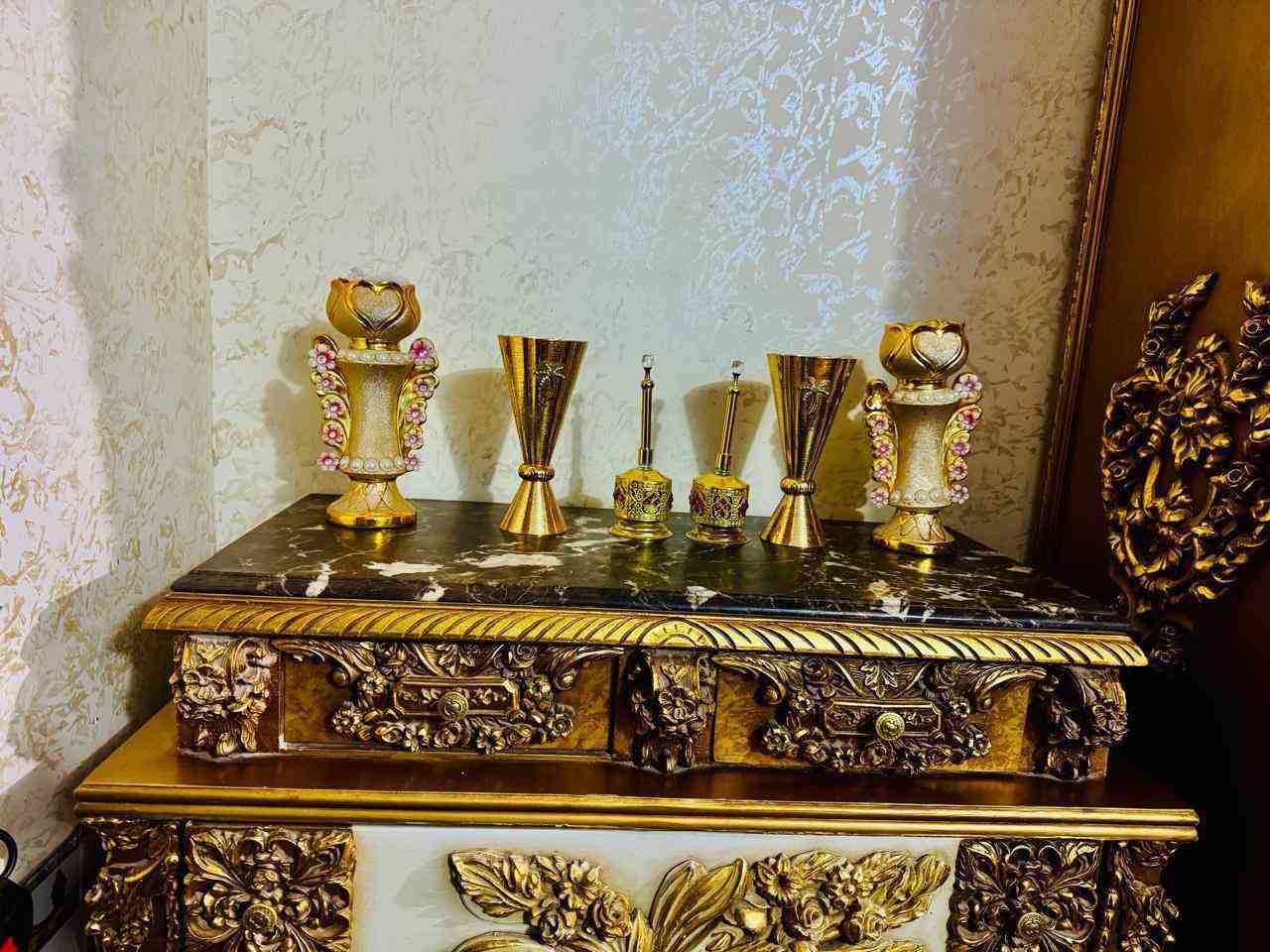 *********** 
غرفه مصرية زان ثقيل كامله للبيع
