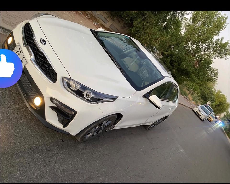 سيراتو خليجي 2021رقم بغداد  بدون صبغ ماشيه73 سلايد اشاره بل مري مري شفط تبريد خلفي قطعتين حساس خلفي محرك 1600 سعر155 رقم ***********
