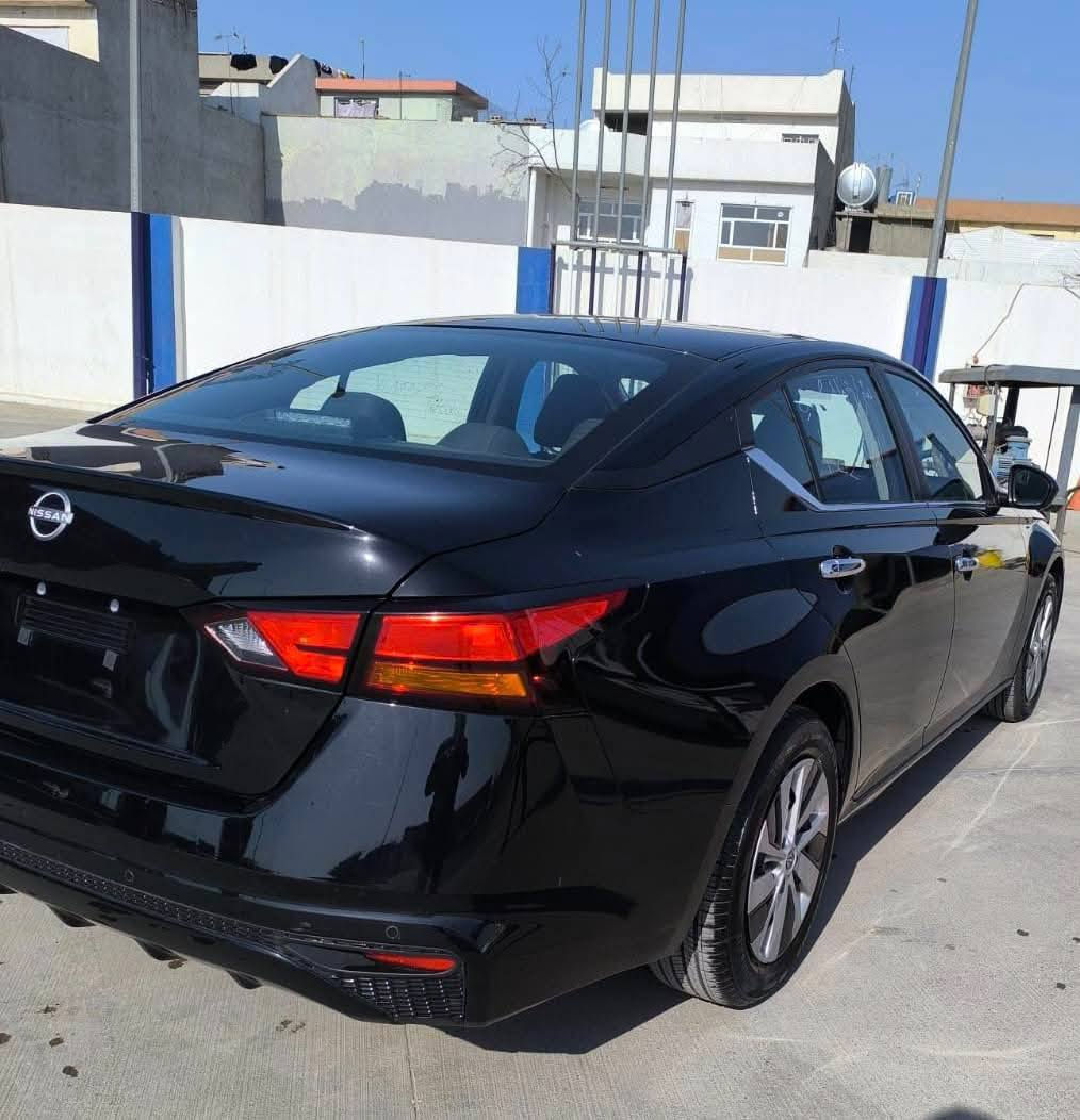 2024 NISSAN ALTIMA, S
نيسان التيما 2024 
لون اسود 
بجم كبس 
ماشي 40 الف 
الضرر - باب السائق صبغ فقط صور الحادث بين الصور 
بدون دواخل 💯
بدون ايرباك(ايرباكات سليم)💯

مواصفات S👇
بصمة
ابواب بصمة
تشغيل عن بعد
لايتات ليد
لايتات زينون
شاشة كبير
كاميرا
رادار امامي و جانبي و خلفي 
نظام سبورت
نظام ايكو
تحديد السرعة 
تحديد المسار
بلاجكتور
حساس خلفي

سعر 147 ورقه 
عنوان اربيل : معرض اربيل كارس
***********☎️***********
