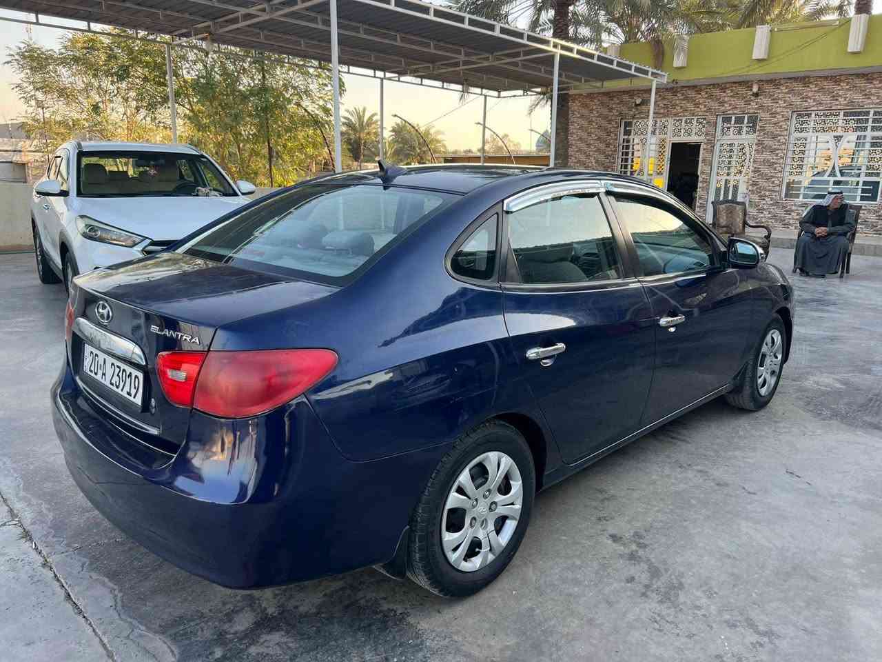 السلام عليكم اخون عندي هاي سيارة النترا 2009 وارد أمريكي سيارة ليبل واحد محرك 2000 رقم ديالى دولي تحويل ثاني يوم سيارة بيهة الباب السيق نصهة مرشوشه وبيهة شخطت بصيطت عنوان ديالى بعقوبه شراي يتصل ويدلل وهاذة رقمي *********** سعر سياره 97 وبي مجال يرهم  بيع او مراوس
