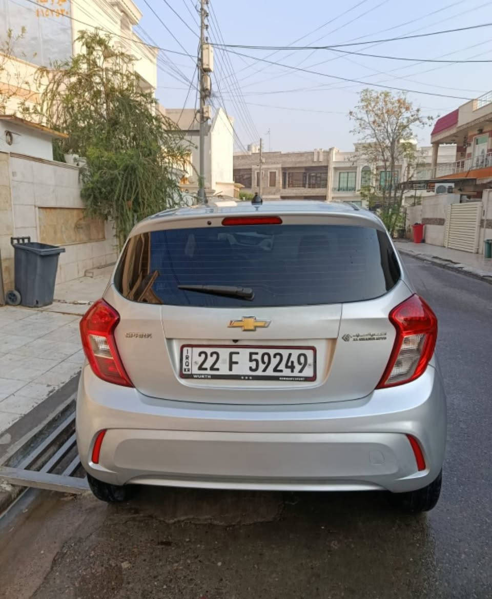 السلام عليكم / سڵاو
شوفرليت سبارك خليجي أوتماتيك
شۆفرلێت سپارک خەلیجی ئۆتۆماتیک
موديل 2017 ⚡/ مۆدێل2017

لون سلفر 🩶 / ڕەنگی سلڤه ر

جام كهربائي 4 / 4 جامی کارەبایی 

شاشة كبيرة / شاشەی گەورە 📺

كامرة دوارة 📷🔥 / كاميراى پشت  

السيارة رقم أربيل بأسمي هزة وسنوية جديدة ✅
ژمارەی هەولێر بە ناوی خۆمە، هەزە و ساڵانەی  نوێی  ✅

السيارة نظيفة كلشششش
ئۆتۆمبێلەکە زۆر زۆر پاکە

ملاحظة: صبغ 4 قطع صبغ جمالية فقط، بدون أي ضرر أو حادث، فقط بسبب الخدوش.

تێبینی: 4 پارچە تەنها بۆ جوانکاری بۆیە کراون، بەبێ هیچ زیانێک یان ڕووداوێک، تەنها لەبەر خراشەکان.

محرك وكير لوك 🧿 مه كينه و گێر لوک 

تبريد ثلج / ته برى د فووول

تايرات وباتري وصدر السيارة كامل والدبلات كلها جديدة شركة، ولا تحتاج أي مصرف إضافي 🔥🔥

تایەرەکان، باتری، سەدر و هەموو دبلەکان نوێن و کۆمپانین، هیچ مەسرەفێکی زیادە پێویست ناکات 🔥🔥

مكان السيارة أربيل 📍
شوێنی ئۆتۆمبێل: هەولێر 📍

السعر: للاستفسار الاتصال على الرقم أو على الواتساب، وخير على اللي ياخذها.
نرخ: بۆ زانیاری زیاتر پەیوەندی بکە بە ژمارەکە یان واتساپ، بەخێر بێت بۆ کڕیار.

واتساب / WhatsApp:
***********
