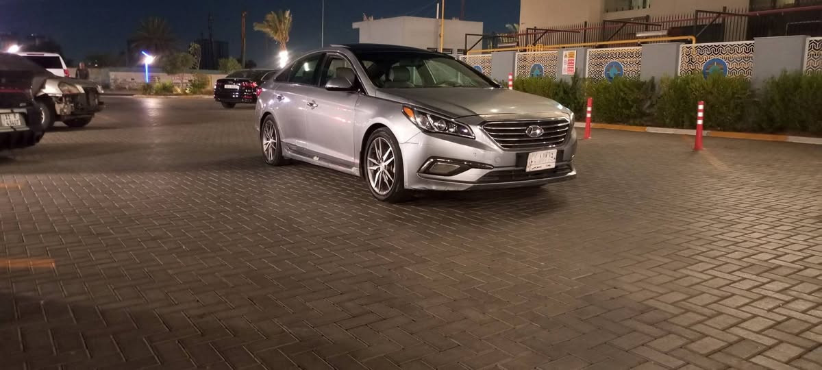 هونداي سوناتا فول مواصفات لمتد VIP
2015 السعر 88 ورقه قفل قفل 
فول مواصفات مكينة تيربو محرك كير مكفولات بيها مكانات صبغ ابيع حزام 
رقم بغداد تحويل مباشر مكاني العامريه 
*********** بغداد, العراق
