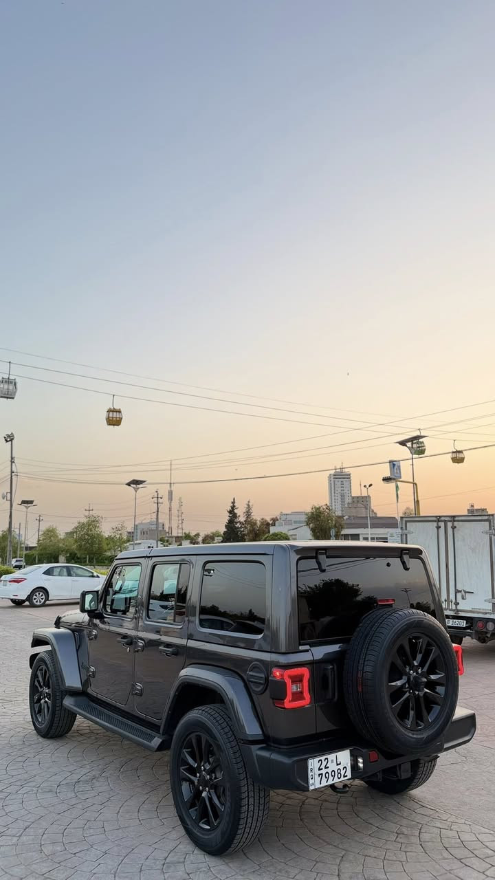 جێب رانگلەر. 
٢٠٢٢
فول مواسفات 
کلین تایتل
٦پستن 
٤٥مایل
***********
سعر 
٣١١ وەرەقە  مەجال

