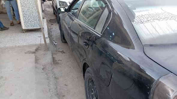 سلام عليكم التيما 2004مكينة جديدة وكير جديد حدادية خلفي امامي جديدة  السياره رقم بغداد راعيه ما اندله بس بل فلوجه عدي مستمسكات راعيه وداكه بل مرور اي حجز اي سرقه ماكو بس رقمه راح ابيع كوم حديد انطيك سنويه دكه وين متريد تاكد منه السعر ٣٧ ورقه مكلفتني اكثر من سعره مرتين والله 
***********
