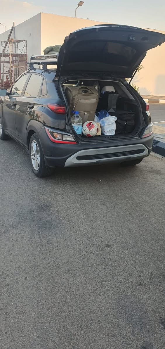 السلام عليكم للبيع كونا موديل 22 مكينه 2000دوش 
ماشيه 120 صبغ بنيد فقط السونار بلمنشور مكان السياره الفلوجه السعر (150$)للاتصال ***********
