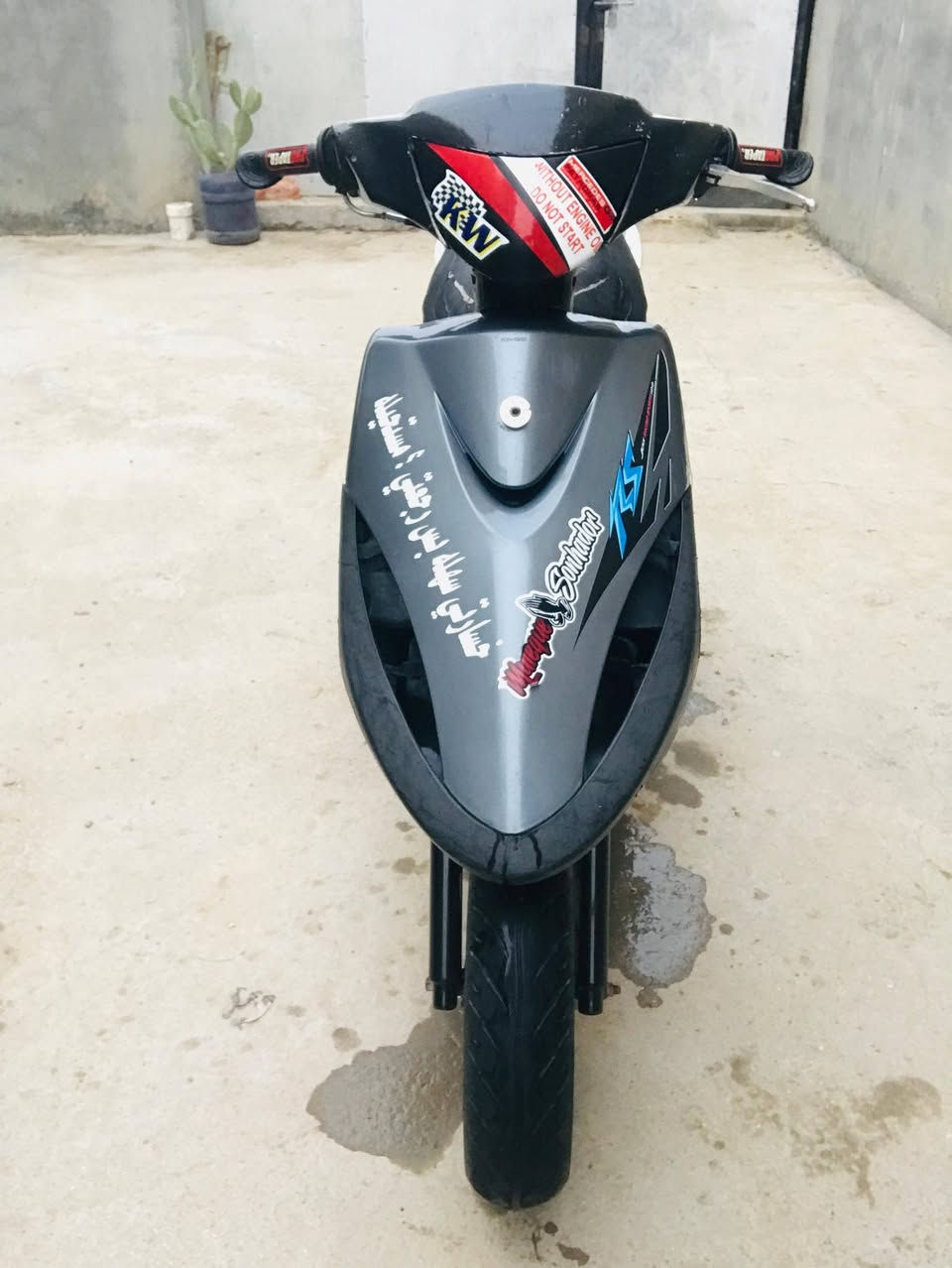 ماكس عدلة .  للبيع رياضي كلچات أمامي خلفي رياضي لون شاصي مميز حراري ويل النجمة الأصلي بوشة 55 دراجة ناعمة وحلوة بل مشي وعندي شغلات حلوة مامخليهن بعد انطيهن وياها مكاني بابل-حلهَ السعر 550 بيها مجال بسيط حك الجية (***********)
