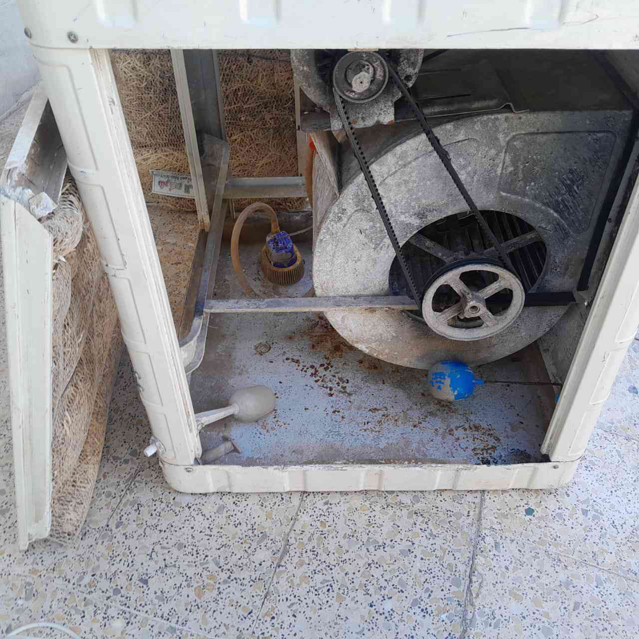 البيع مبرده سعر 100 بيها مجال رقم الهاتف *********** ***********
