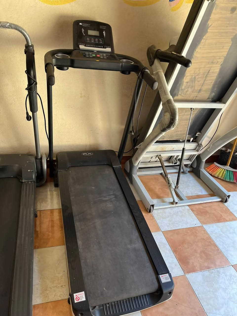 مشايات حاله محترمه ⭐️
01277037353✅


**إذا كنت صاحب هذا الإعلان وتريد حذفه لأي سبب، رجاءا أرسل رسالة إلى الدعم الفني**