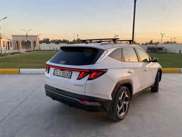 توسان ٢٠٢٢ هايبرد
محرك ١٦٠٠ تيربو + هايبرد 

وارد امريكي  + بيها بارد بخشم البنيد 

ماشية ٦٧ الف كيلو متر  

رقم اربيل بأسمي

المواصفات:

بانوراما

كشنات مخمل

تدفئه + تبريد كشنات امامية 

شحن موبايل وايرلس

رادار امامي خلفي جانبي 

كير بيانو

مانع تصادم امامي خلفي 

كامرات ٣٦٠ درجه 

كيج الكتروني متغير حسب مود القيادة

اوتو هولد Auto Hold

٤ انضمة قيادة ( eco , sport , smart , snow)

مثبت مسار (قيادة ذاتية) + منبه خروج عن المسار

مثبت سرعة

مانع انزلاق

نظام نزول منحدرات

بصمة تشغيل

بصمة ابواب 

شفتات گير بالستيرن

فول تحكمات ستيرن

 (سايد بريك بصمة)

شاشة اعطال

منافذ شحن خلفيه امامية

السعر :١٩٥$ وبيها مجال حك الجيه 

العنوان: بغداد العامريه

***********
غير متواجد على الفيس بوك
