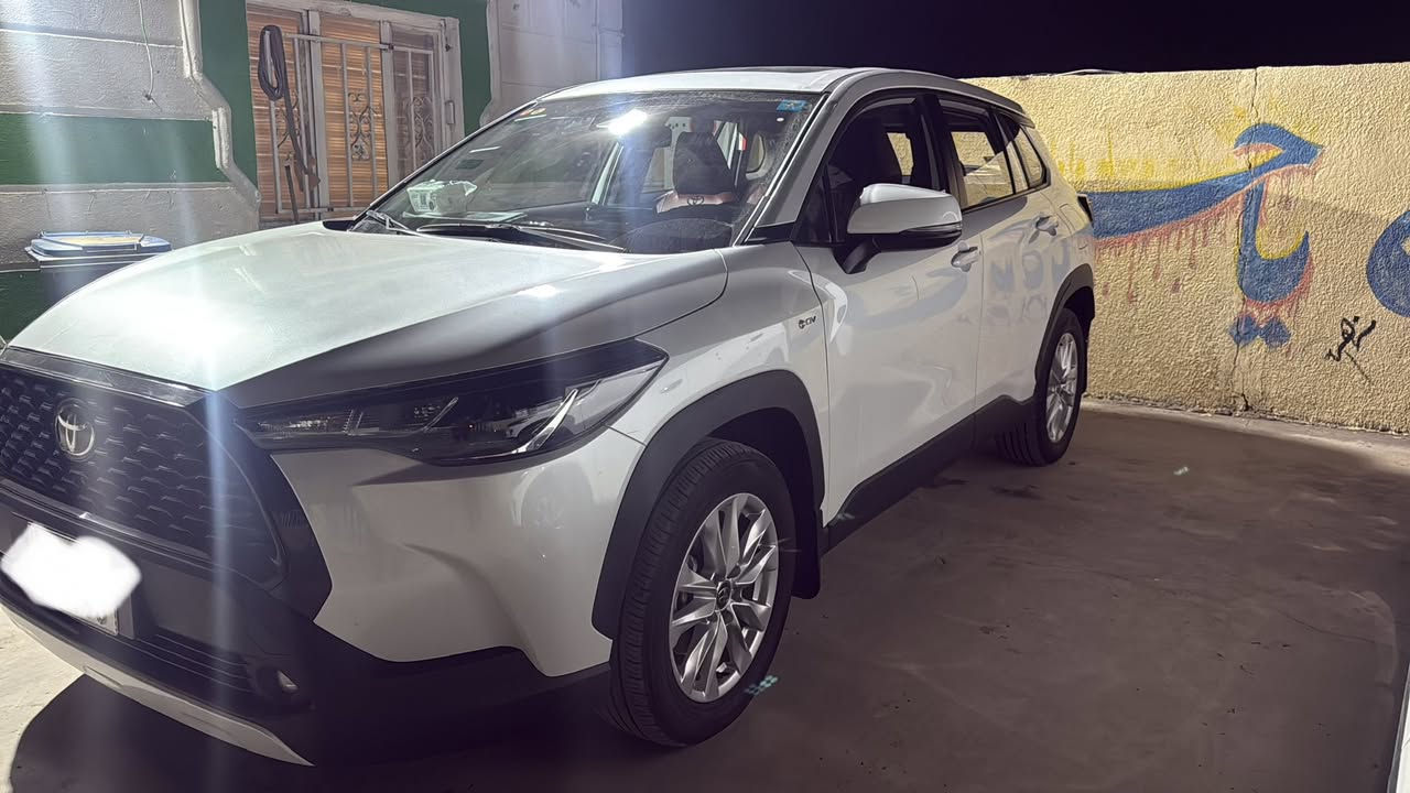 السلام عليكم
للبيع فقط 
كورلا كروز 2025 رقم بغداد 
ماشية 26 وقابل للزيادة 
طاح عليهة برج طيور موجود بالفديو 
السعر 23.500.000 وبيهة مجال بسيط 
السيارة كاملة مكملة على وضع الشركة فقط الطيحة هاي 
دوشمة ارضية وكشنات وبلاجكتورات زنون واقيات كلهن شادهة كاملة فقط اتشغل وتطلع 
العنوان بغداد المدائن 
للاستفسار ***********
للتوضيح بيع فقط
