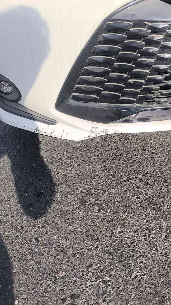 موديل 25 ماشية 8000قابلة للزيادة فول عدا كرسي كهرباء السعر 23 مليون عراقي بيها مجال حك الجية مكاني الكرخ رحمانية الجعيفر اخوان الشراي يتصل ***********ا خوكم عمر ابو غيث
