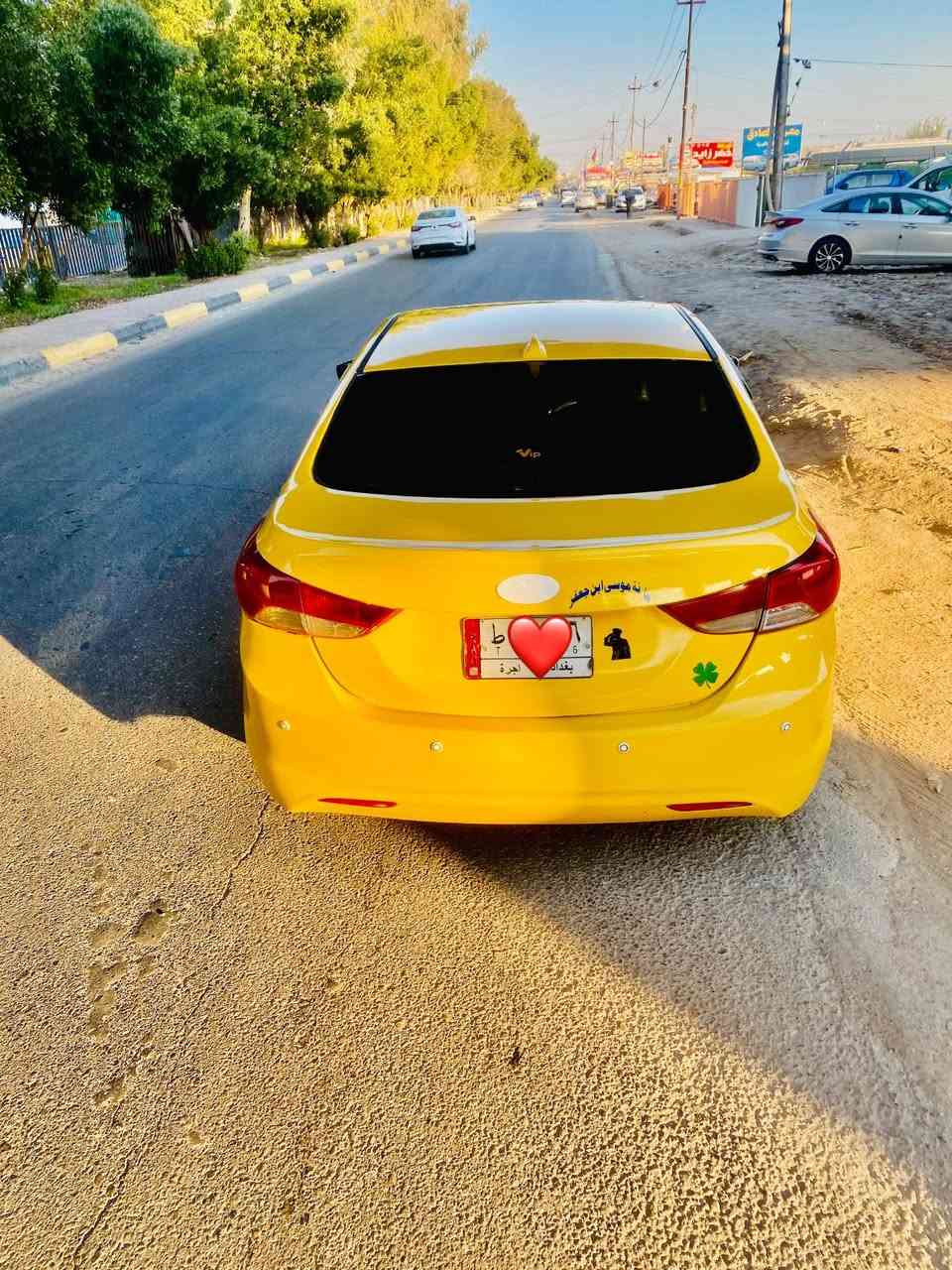 النترا 2013 امريكي حادثه جاملغ امامي ولباب السايق 

مكينه دوش : كير :تبريد :تخم تاير :كله جديد 

رقم بغداد :سنويه جديده 

مواصفات : فتحه :بصمه :تتفئه كشنات :كشن كهربائي :

السعر 100 $ وبيه مجال بسيط 
   
مكان سياره كربلاء طوريج (رقم هاتف ***********)
