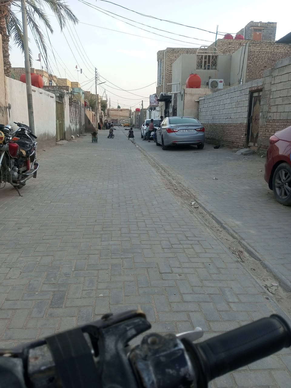 قطعة 250 حي العسكري ركن قريبة علة الملعب لقديم ‏‪***********‬‏
