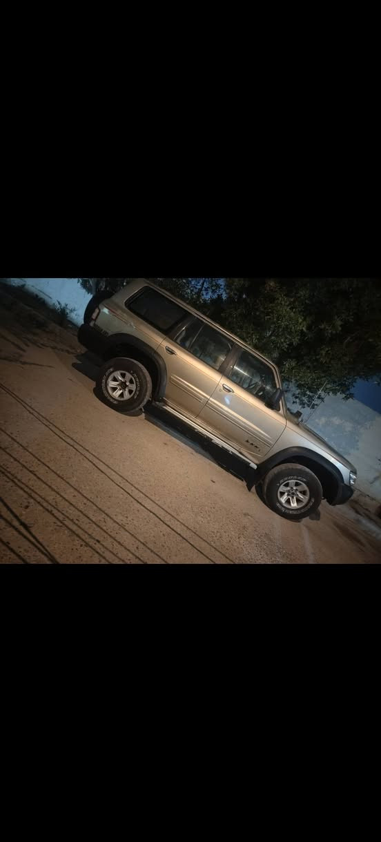 سلام عليكم للبيع 2003
مصبوغه بدون ضرر 
مكاني ميسان 
بيه مضومه غاز رقم بغداد شرط مداور بدووون مراوس فقط ابیع هذه رقمي ***********
