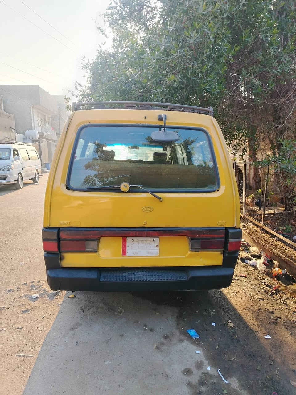 سلام عليكم للبيع كيا بستا موديل ٩٥ مكينة وكير بنكو جديد تحويل مباشر مصفرة من كلشي سنوية لغايه ٢٧ أو تريد وكاله  عادي السعر ٣٥ وبيها مجال رقم صاحب السيارة *********** اني مكلف بنشر شراي يخابر ويدلل مكان السياره بغداد مدينة الصدر الجوادر
