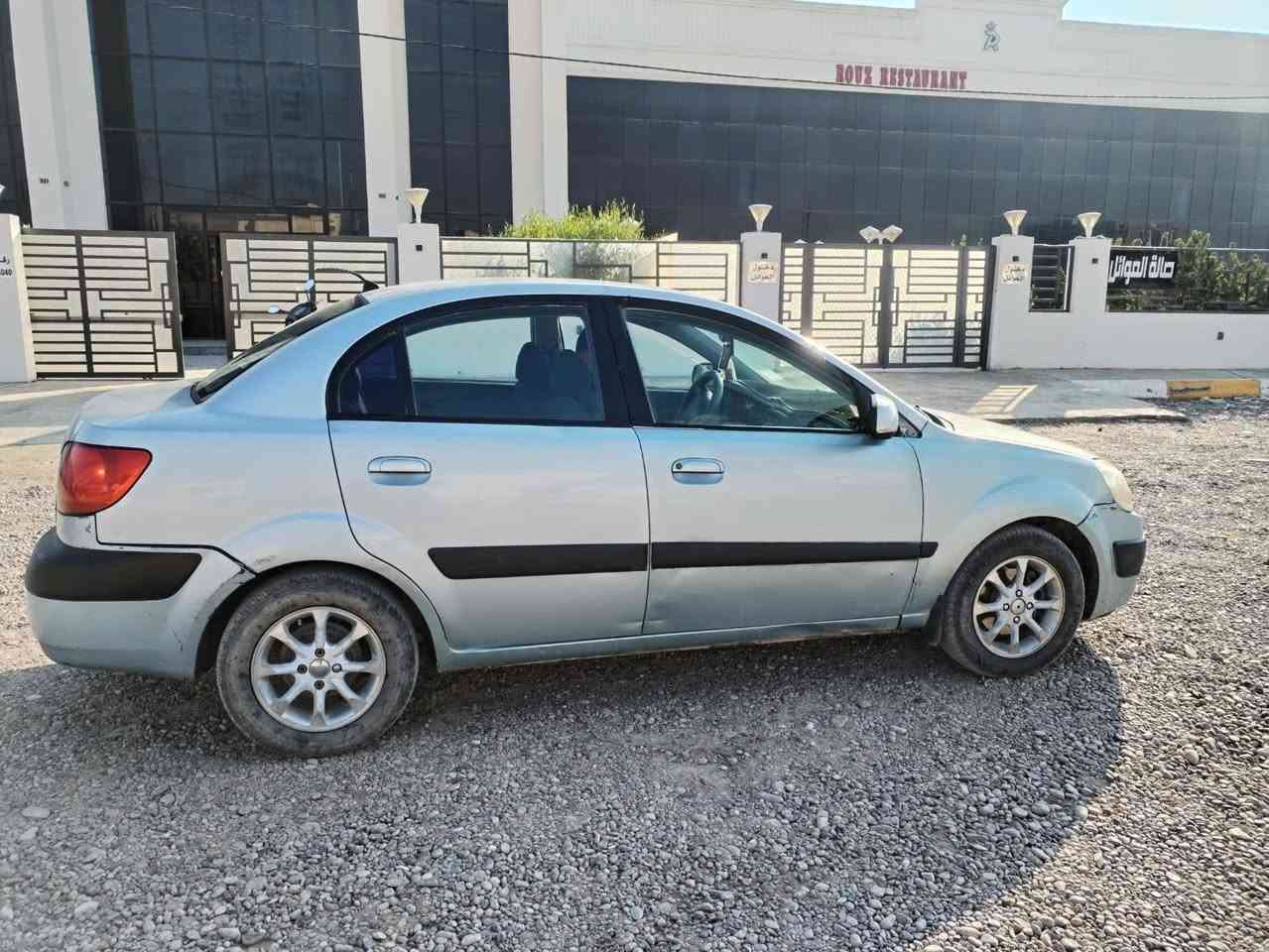 كيا ريو موديل ٢٠٠٦ بغداد خصوصي  بأسمنا محرك ١٦٠٠ كير اوتوماتيك  جام عادي  حادث جاملغ ايمن  صبغ باب ايمن وبنيد  صبغ ***********
