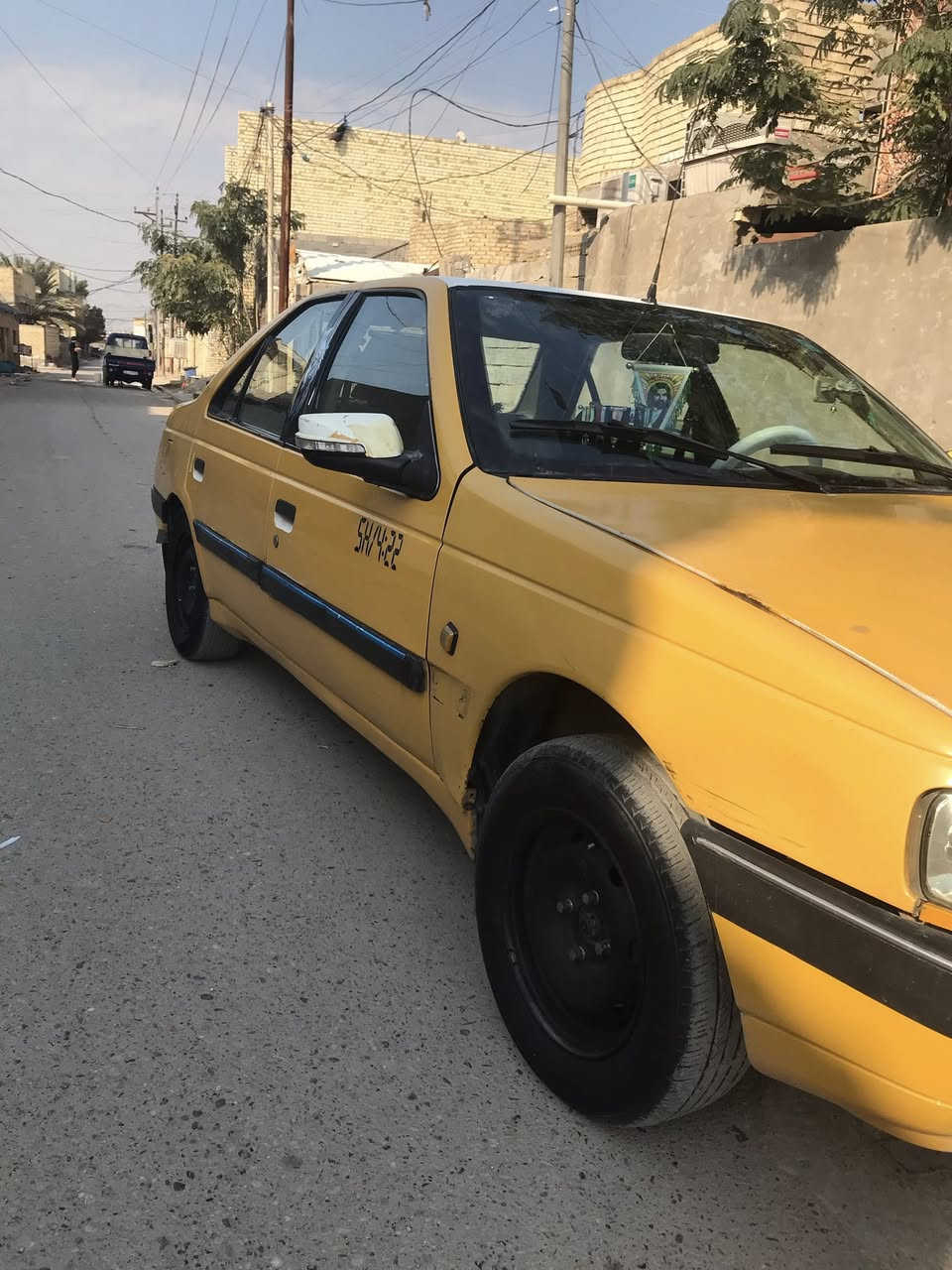 سلام عليكم بيجو ٤٠٥ موديل (٢٠٠٩)كير ومكينة خير من الله لا تنقيص ولا تبخير سنوي٢٠٢٨هزةجديدة سيارة بسمي كلشي شغال بيها بس يحتاج ترتيب بسيط سيارة مال شغل بس ملاحظة اذا ميعجبك اعبر المنشور بصلاة على محمد وال محمد بدون تعليق سخيف سعر (٢٦)$وبي مجال رقم تلفون (***********)بي واتساب مكاني بغداد ألشعب حي البساتين
