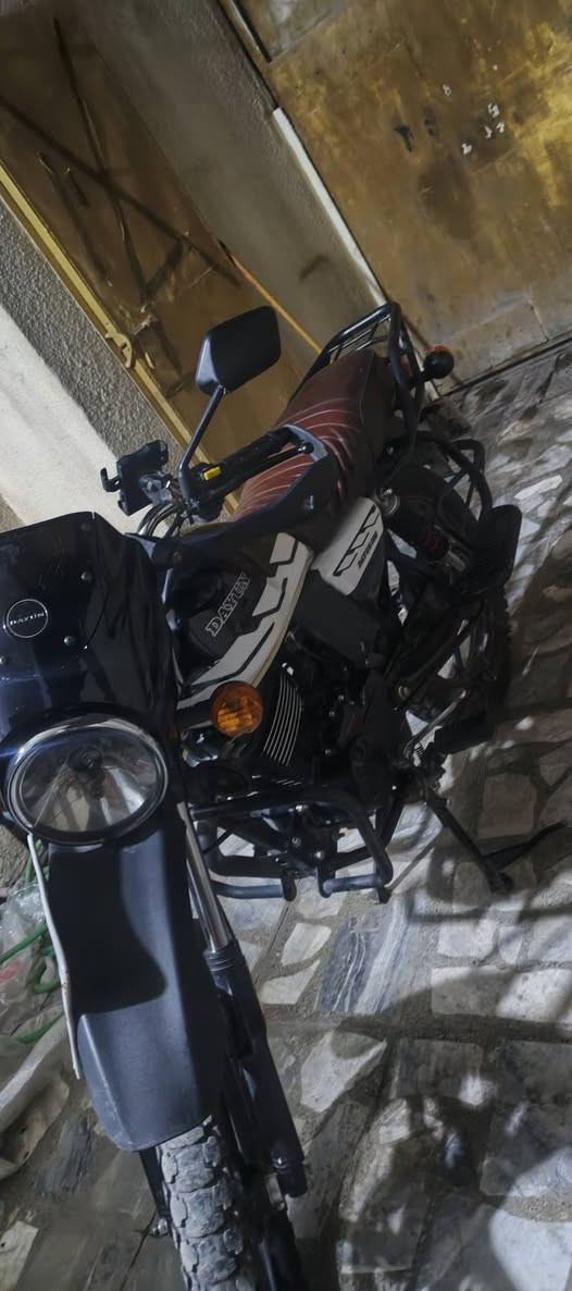 للبيع دراجه دايوان جبلي
محرك 200    رقم بغداد تحول ثاني يوم
باسمي مكاني بغداد الشعب محرك بجيس ممدودة عليه سبانه
كفاله
***********       طالع من معرض 2025
اي استفسار اتصل 🗣📲📞 
سعر2550 وبيه مجال بسيط
