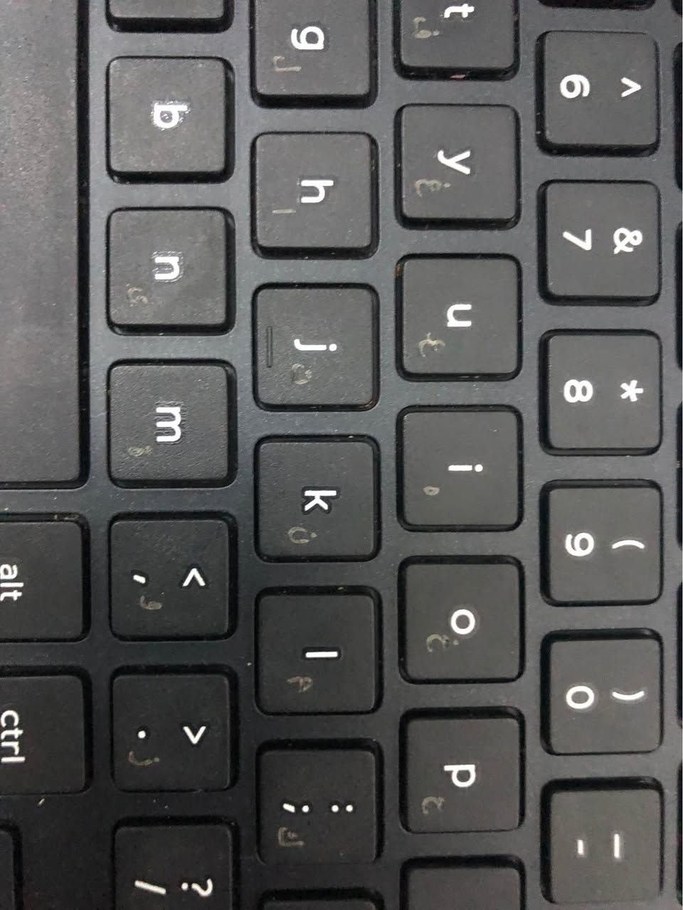 جملة فقط سعر القطعة ٢٥-٣٥ الف
لابتوب دل كرومبوك موديلين 3180 و CB1C13
المعالج انتل سيليرون
الرام ٤ جيجا ذاكرة الخزن ٨٠ جيجا
نظام التشغيل ويندوز ١٠ برو
كل القطع منصب بيها برامج الاوفيس (وورد واكسل وباوربوينت) 
وبرامج التواصل الاجتماعي (فيسبوك وانستغرام وواتساب وتلغرام ويوتيوب وبينترست وتيكتوك وسينمانا والزوم)
برنامج الذكاء الاصطناعي chatgpt
نظافة القطعة ١٠٠٪؜
بدون ملحقات دهل اوران, واسط


**إذا كنت صاحب هذا الإعلان وتريد حذفه لأي سبب، رجاءا أرسل رسالة إلى الدعم الفني**