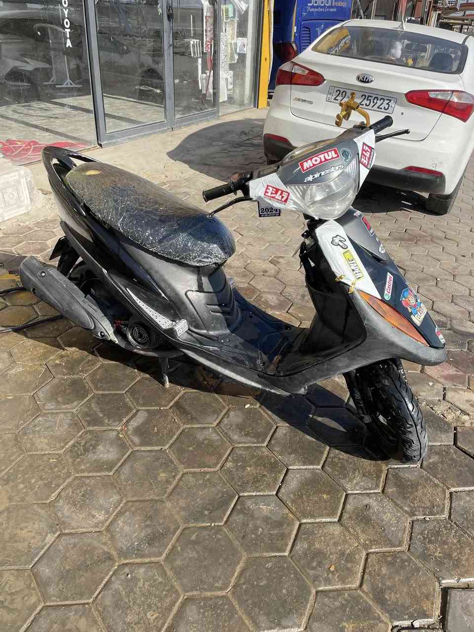 السلام عليكم شباب ماكس كفاله عامه بلادي ٤٩ دراجه نكره سلف هندر بكل وقت السعر ٦٠٠ وبيها مجال للطيبين مكاني كوت كفائات خلي بانزين وترايك للبصره دراجه تنطيك شلعه ومعدل تشك الكاع  الرقم ‭٠٧٧٦ ٣٦٤ ٦٩٣٧‬
