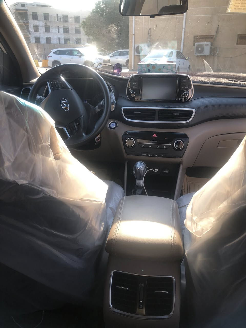 توسان ٢٠٢٠ للبيع فقط صبغ دعاميات اثر شخوط مكفوله فول عدا الفتحه باسمي سنويه ٢٩ وكاله الكاصد خمس عدسات مكاني البياع ***********السعر ٢٠٣
