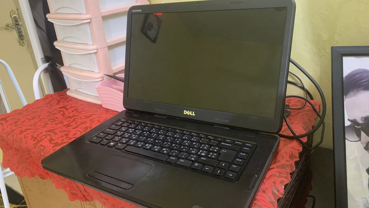 لابتوب دل نظيف
ويندوز 7
كلشي تمام ما بيه أعطال
⚠️ البطارية تحتاج تبديل
يشتغل على الشاحن بدون مشاكل
فرصة للي يريد لابتوب بسعر حلو يفيد للدراسه وللتصفح وما يعلك ويخبل الجهاز نضيف نضافه قويه ويشغل اقراص وكلشي تريده يشغل السعر (65) وقابل للتفاوض *********** مراسله واتساب او خاص ماسنجر
