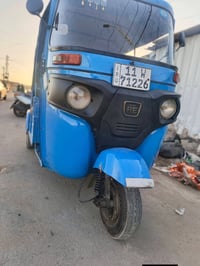 تكتك للبيع مكفوله من كلشي  سعر وعلي كلش مناسب  سعر 5وبيه مجال كلش قليل...