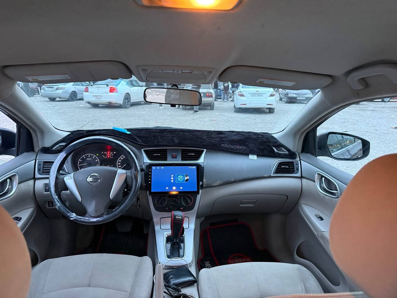 للبيع او مراوس حسب قناعه 
نيسان سنترا خليجي 2018 
رقم اربيل جديد سنوية منتهي صبغ 3 قطع 
كير محرك بل شرط تبريد شغال بل شرط صدر جديد كهربائيات شغاله سياره جاهزه بدون اي مصرف 
سعر 110 وبيه مجال 
مكان سياره كركوك 
*********** كركوك, العراق
