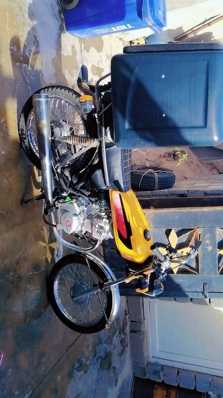 ضايعه اوراقه اكفلك سرقه وعشائر 

دراجه عينه ولايت ما مفتوحه شلع نهضه ومعدل ناعمه مال دلفري كله جديده ومو تعمير السعر 750 وبيه مجال مكاني بصره الحيانيه قرب مدرسة غزه رقم تليفوني *********** وانا خادم الشراي 🤎
