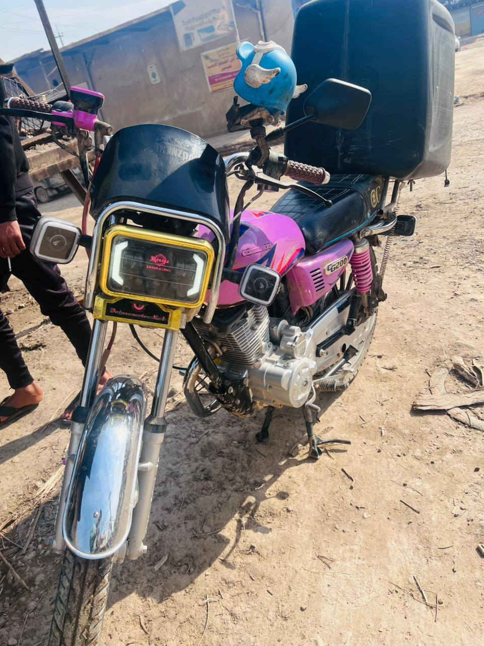 للبيع موديل 25
كله شغال بصمه
950 وبيهه مجال
***********
