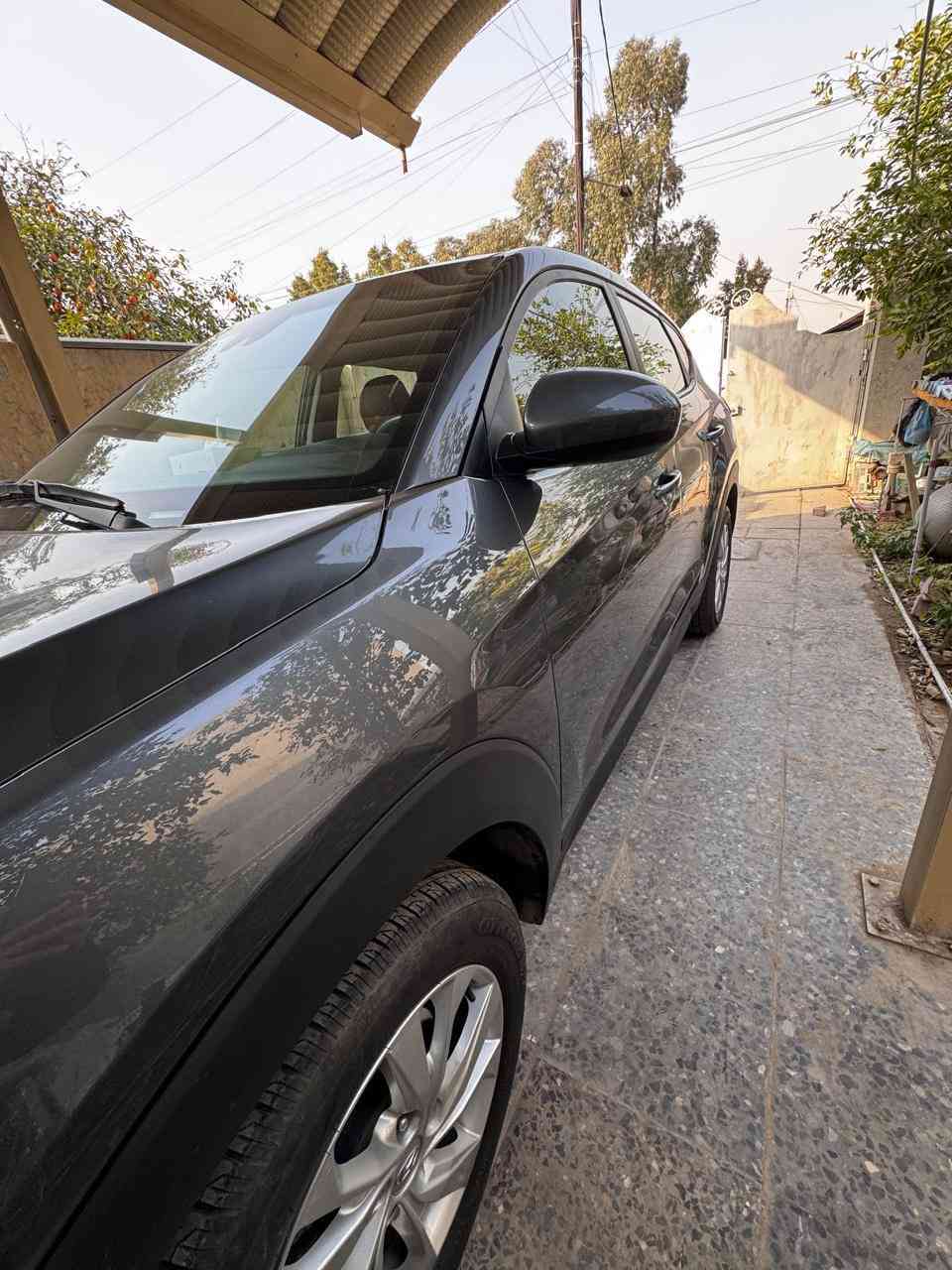 🚗 للبيع — توسان 2019 وارد أمريكي
حادثه جداً بسيط بالدعامية،  
الإيربكات والشاصي كلها سليمة ✔️  
السيارة نظيفة جداً وما تحتاج أي شي ✨  

المواصفات:  
• شاشة  
• تحكم ستيرن جهتين  
• كاميرا دوارة 📷  
• هاند بريك بصمة    
• كشنات جلد  
• شغل مرتب  

رقم سليمانية باسمي، تحويل مباشر  
السيارة نظيفة جداً وجاهزة للاستخدام 👌  

💰 السعر المطلوب: 15,800$  
📍 مكان السيارة: حي الخضراء  

للاستفسار مراسلة خاص أو اتصال *********** - ***********
