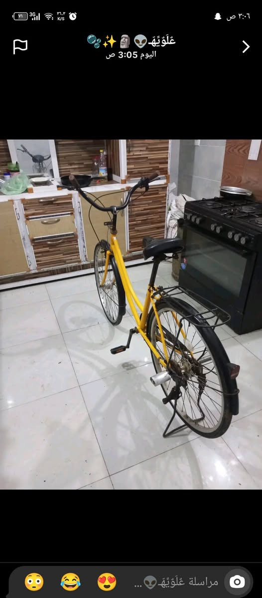 السلام عليكم بايسكل حجم 26 6نمرالبايسكل نضافته 90٪ البايسكل كامل من كلشي من تايرات من سيامه من عكرب من بريكات من جاملغات من كلشي السعر110والشراي بي خير ويدلل ***********فقط واتساب
