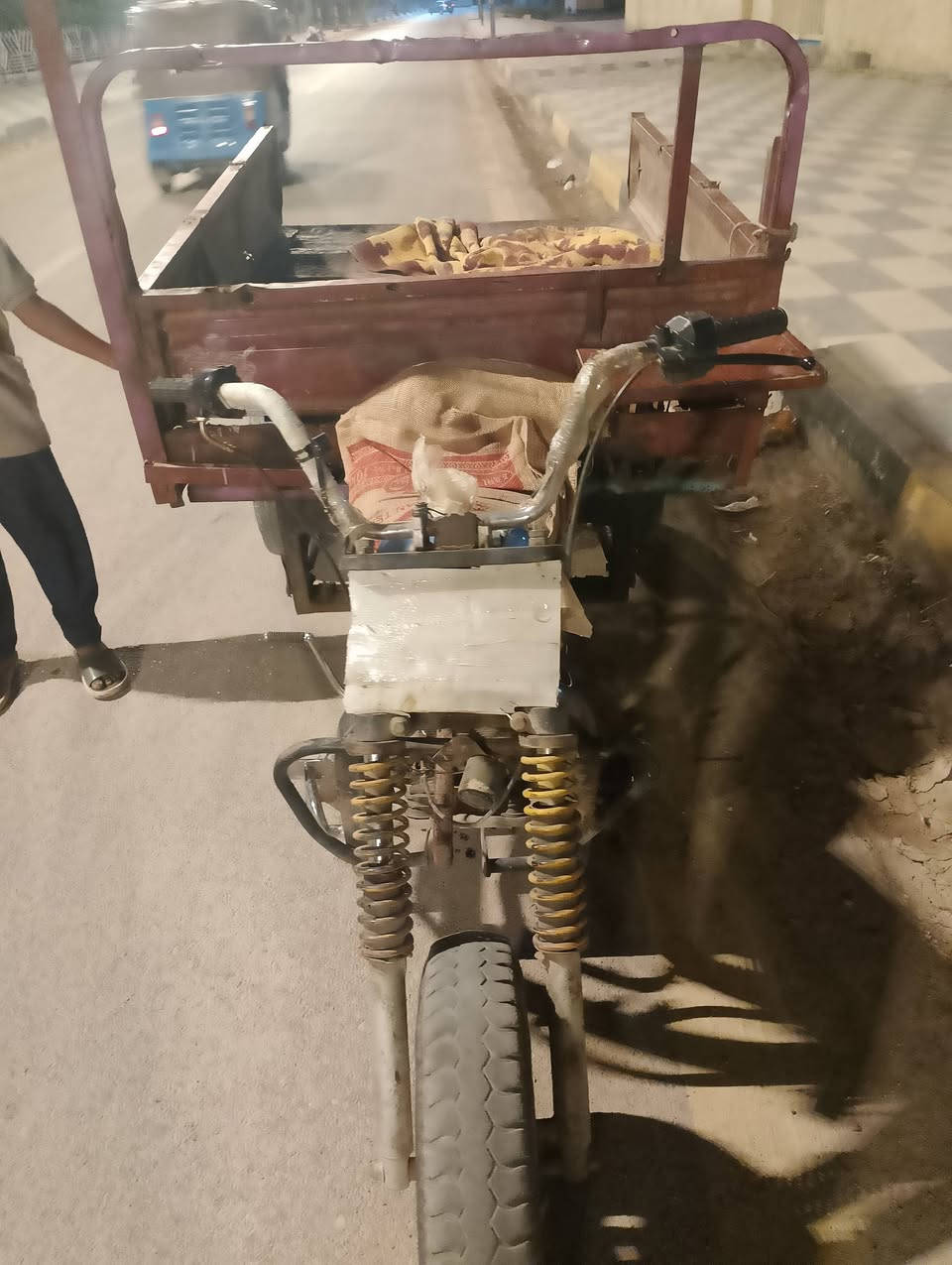 سلام عليكم ستوته كلك لبيع شقاله شوفت عينك لسعر خاص


**إذا كنت صاحب هذا الإعلان وتريد حذفه لأي سبب، رجاءا أرسل رسالة إلى الدعم الفني**