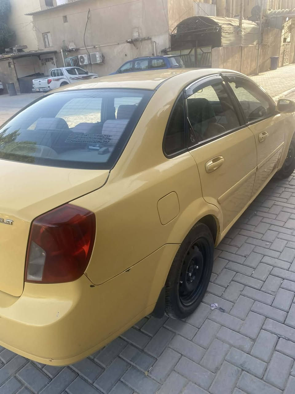 بسم الله الرحمن الرحيم  فورنزه موديل 2008 رقم ديالى انكليزي تحويل بكل مكان بسمي سنويه لل2028 هيه غرامات مصفره كيرعادي محرك مكفول تبريد ثلج تخم تاير جديدباتري جديد منضومه زنون السعر 55اوبيه مجال مكان بغداد الوزيره قرب جامع النداء ***********
