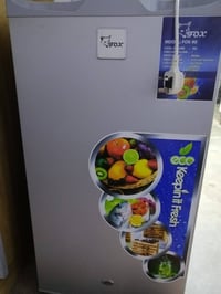 ثلاجة ٥ قدم • نظيفة جدا • الكرابلة