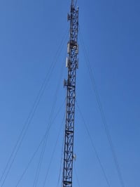 برجين انترنيت حديد عراقي  حديد١٢ قطعة  سكتر ٦ دش صحن ٣٠ عدد٤  دشm10 ٤ ...