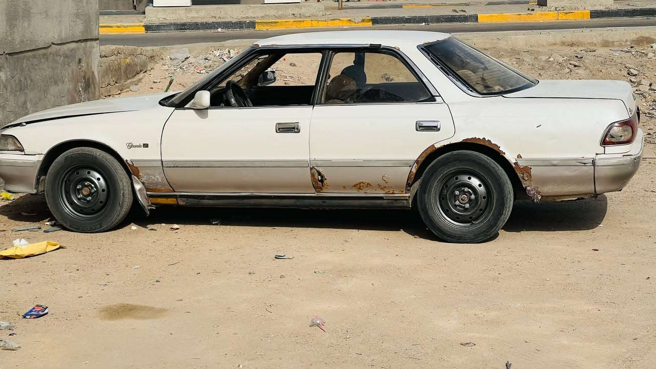 مارك كصيف راعيها بالبصرة يحول كير ومحرك هسه شادهن
٣٥ وبيها مجال 
***********
