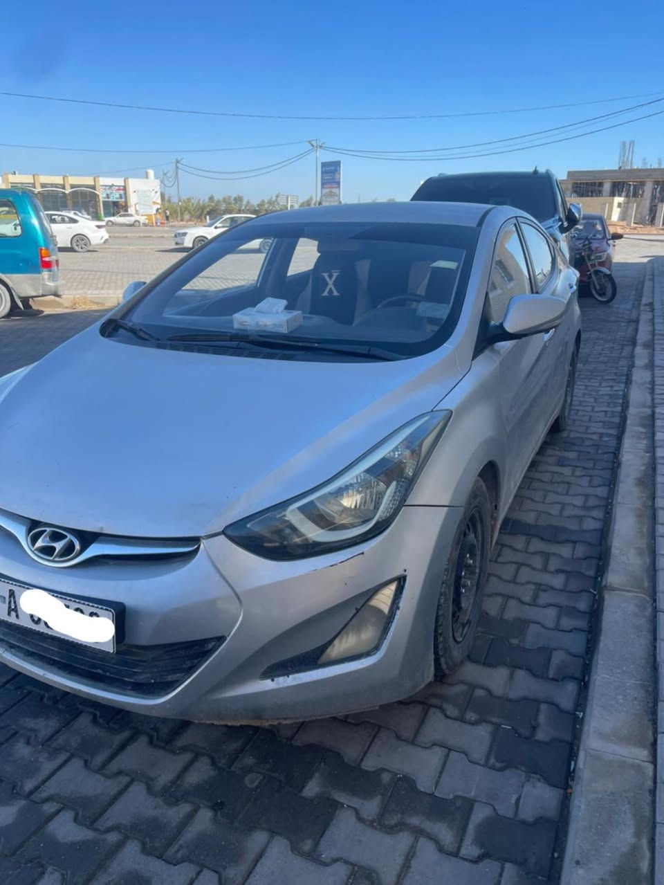 السلام عليكم النترا 2014 شكل ال15 رقم نجف انكليزي مكينة 1600 السيارة بس جارده مابيها لا ضربه ولا صبغ مكينة كير حداديه ع فحص /سنوية بسمي
مكان السيارة نجف
للاستفسار 
***********
