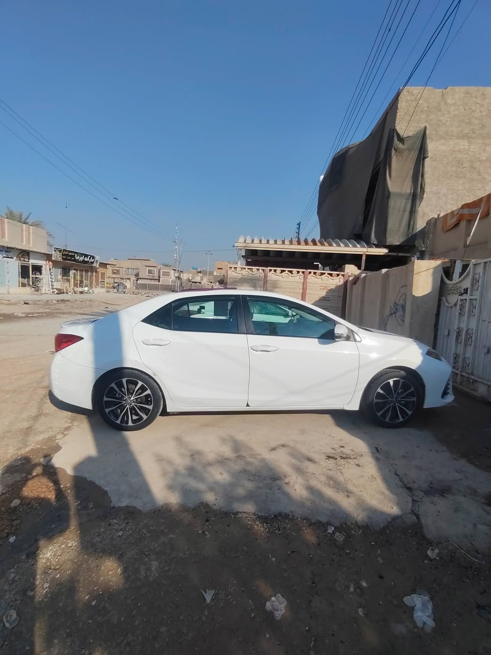 السلام عليكم سياره كورلا لبيع موديل  ١٩ حادث جاملغ امامي مبدل بلاد فقط رقم الجوال *********** المواصفات فول السعر 1٦٧$ والباقي التفاصيل التصال
