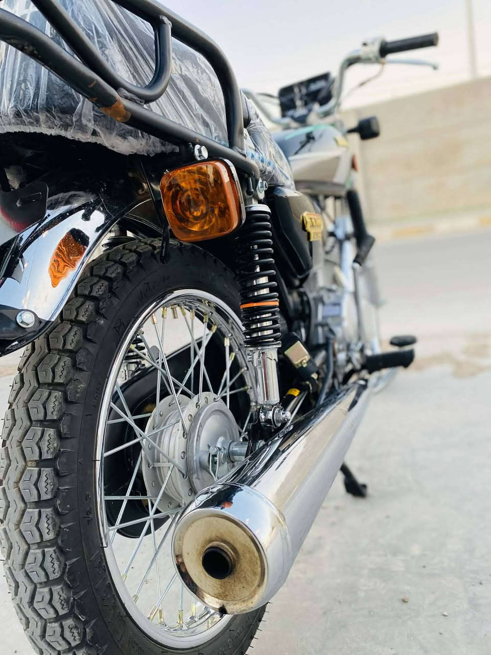 سلام عليكم دراجه اربعه كير اوراق اصولي شاصي 19 وتعمير 26 شلامجه اصلي مصار شهر من عمرتها دراجه خير من الله مكان كوت الخاجيه متواجد واتساب
***********
