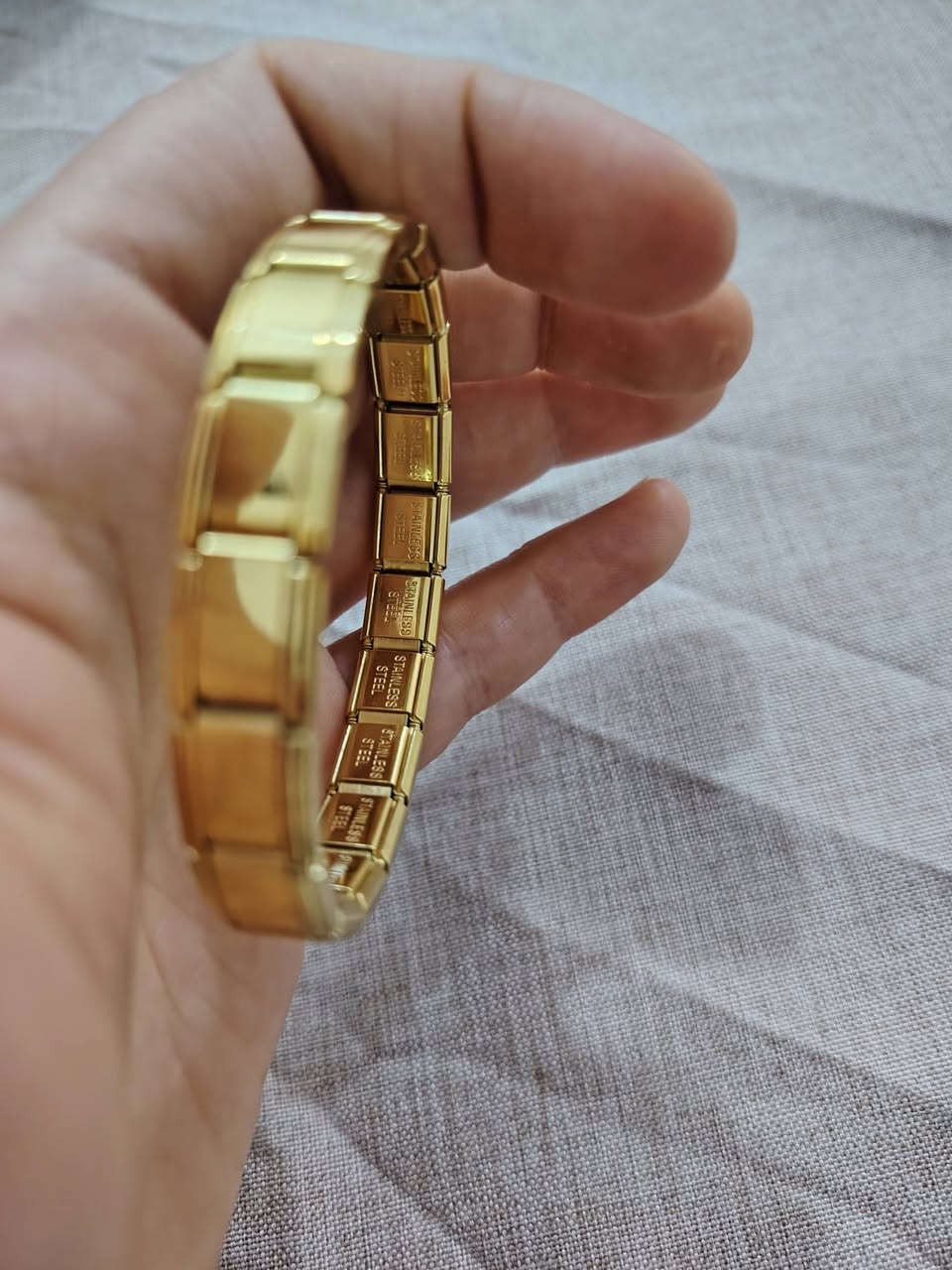 هاي المجموعة عليهة عرض القطعة 10مع توصيل يومين يخلص العرض التراجي 7مع توصيل


**إذا كنت صاحب هذا الإعلان وتريد حذفه لأي سبب، رجاءا أرسل رسالة إلى الدعم الفني**