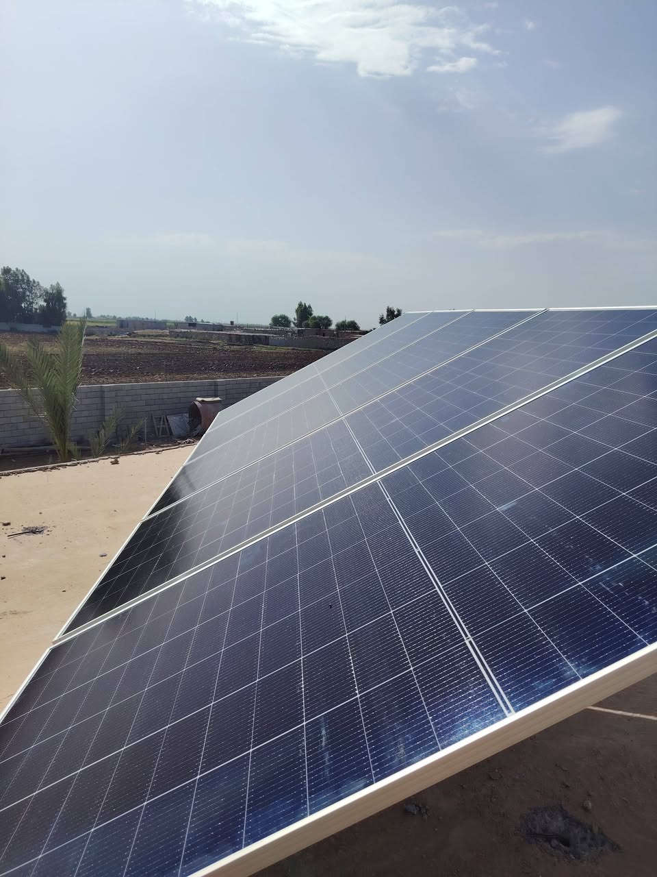 ☀️ شركة النور الهندسية للطاقة الشمسية ☀️
التميز في الأداء.. الرقي في التصميم 
(قضاء الحويجة ناحية الرياض قريةالمره) 

إذا كنت تبحث عن الجودة، الكفاءة، والجمال، فنحن خيارك الأول. تم تجهيز المنزل بمنظومة ذكية توفر:

⚡ 10 أمبير نهاراً

🔋 6 أمبير ليلاً

🔄 تناوب ذكي تلقائي مع الكهرباء الوطنية.

🛠️ المواصفات الفنية (مكونات عالمية)
الجزء التفاصيل والمميزات
الإنفيرتر Marvel ذكي (4KW) -  (ضمان سنة).
الألواح  16 بازبار لأعلى امتصاص. العدد 5
البطارية ليثيوم Marvel 7.2KW) - عمر 8000 دورة، ضمان 7 سنوات، شاشة ذكية.
الهياكل حديدية ثقيلة مقاومة للصدأ ومصممة للظروف الجوية الصعبة.
التوصيلات كابلات DC أصلية (4 ملم) مع وصلات MC4 المخصصة.
🎁 عروض خاصة بمناسبة افتتاح موقعنا الجديد!
🛡️ ثقة | أمان | استفادة ⚡

📍 العنوان: الحويجة - قرب الدفاع المدني. 👷‍♂️ بإدارة: المهندس علي حسين.

📞 للتواصل والاستفسار:

اتصال: [***********]

واتساب: [***********]
