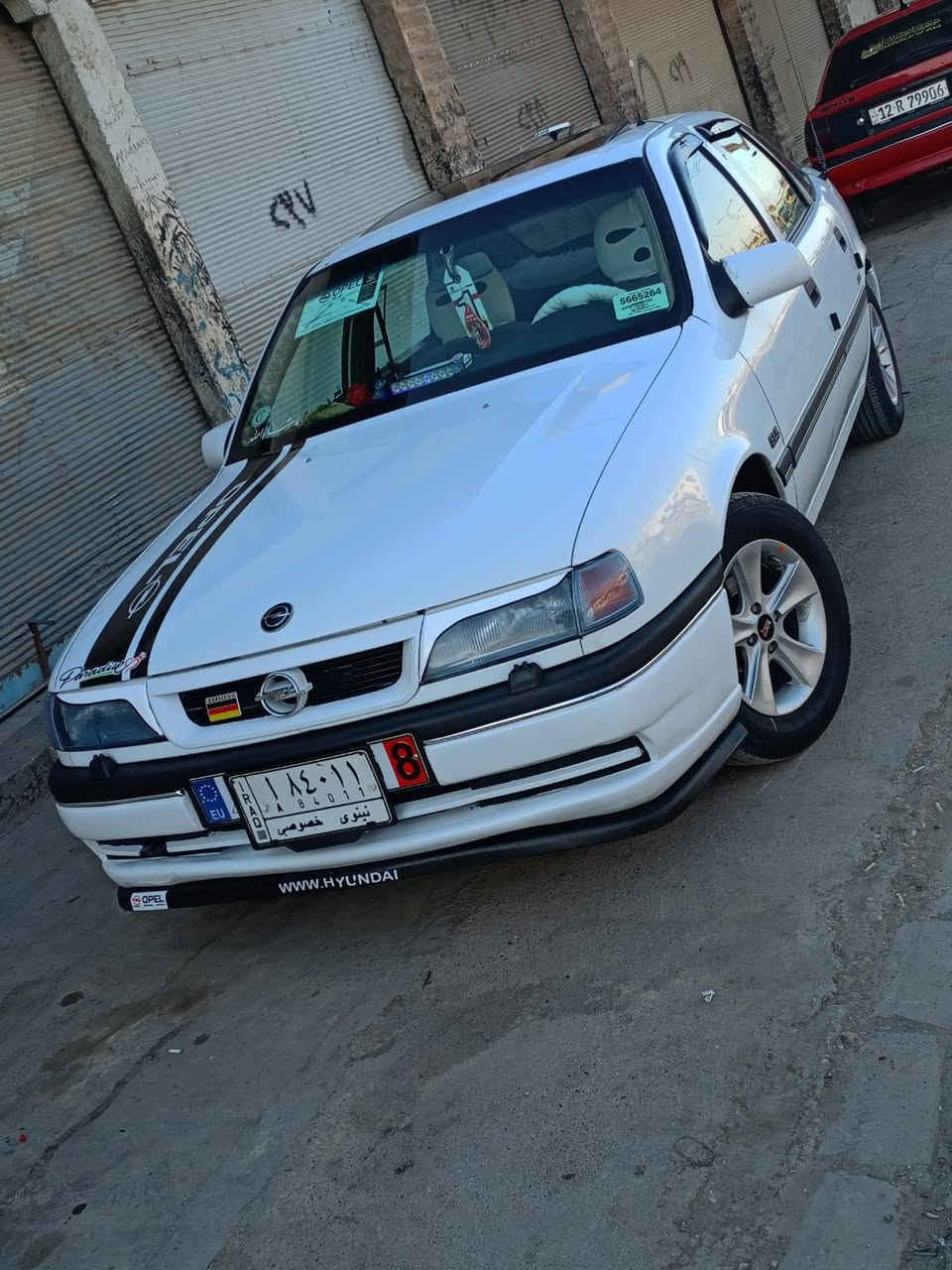 صلي على محمد والي محمد
#السعر46_بي_مجال_قليل 
فكترا حجم18موديل91محدثه93كابون بانزين
سنويه جديده عضم شرط التحويل فقط
مكينه وكير شرط شرط عالفحص 
طخم خلفي امامي كلو جديد 
طخم تاير جديد+ستيرن بور
طخم ويلكب مصطره 
نضام اي بي اس 
سستم سماعات جديد
تنته سلايت 
باتري جديد 
كهربايات كلها شرط مايعوزها اي شي 
فقط مصلح دواير دوسات 
سياره بلاصبغ شرط شرط عالفحص
مكان موصل الأيمن ***********
***********
